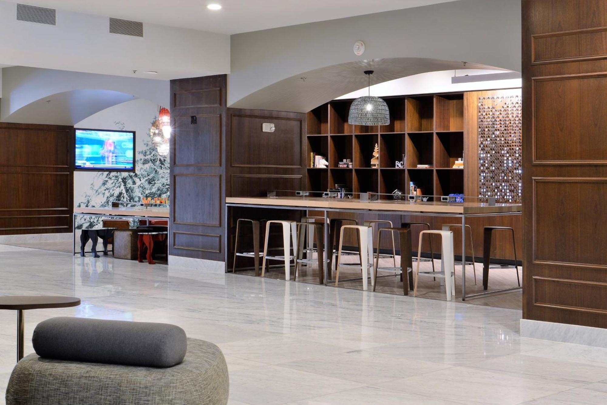 เรเนสซองส์ เรโน ดาวน์ทาวน์ โฮเทล แอนด์ สปา Hotel รีโน ภายนอก รูปภาพ